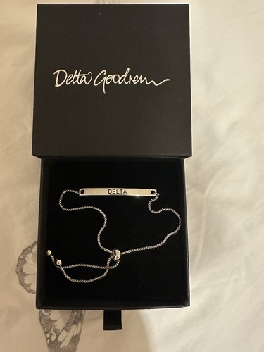 Delta goodrem mistaken - delta,