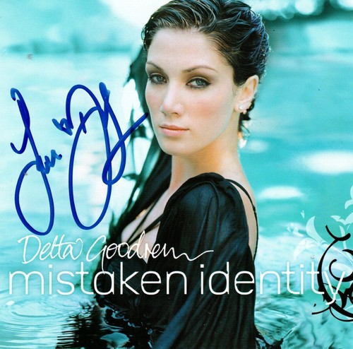 Delta goodrem autogramm - goodrem,